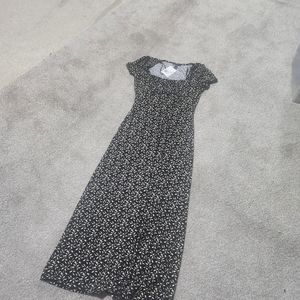 Modest spring dress forever 21 size medium nwt